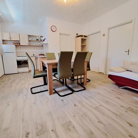 Apartmani Postonjski Privlaka  Esterno foto